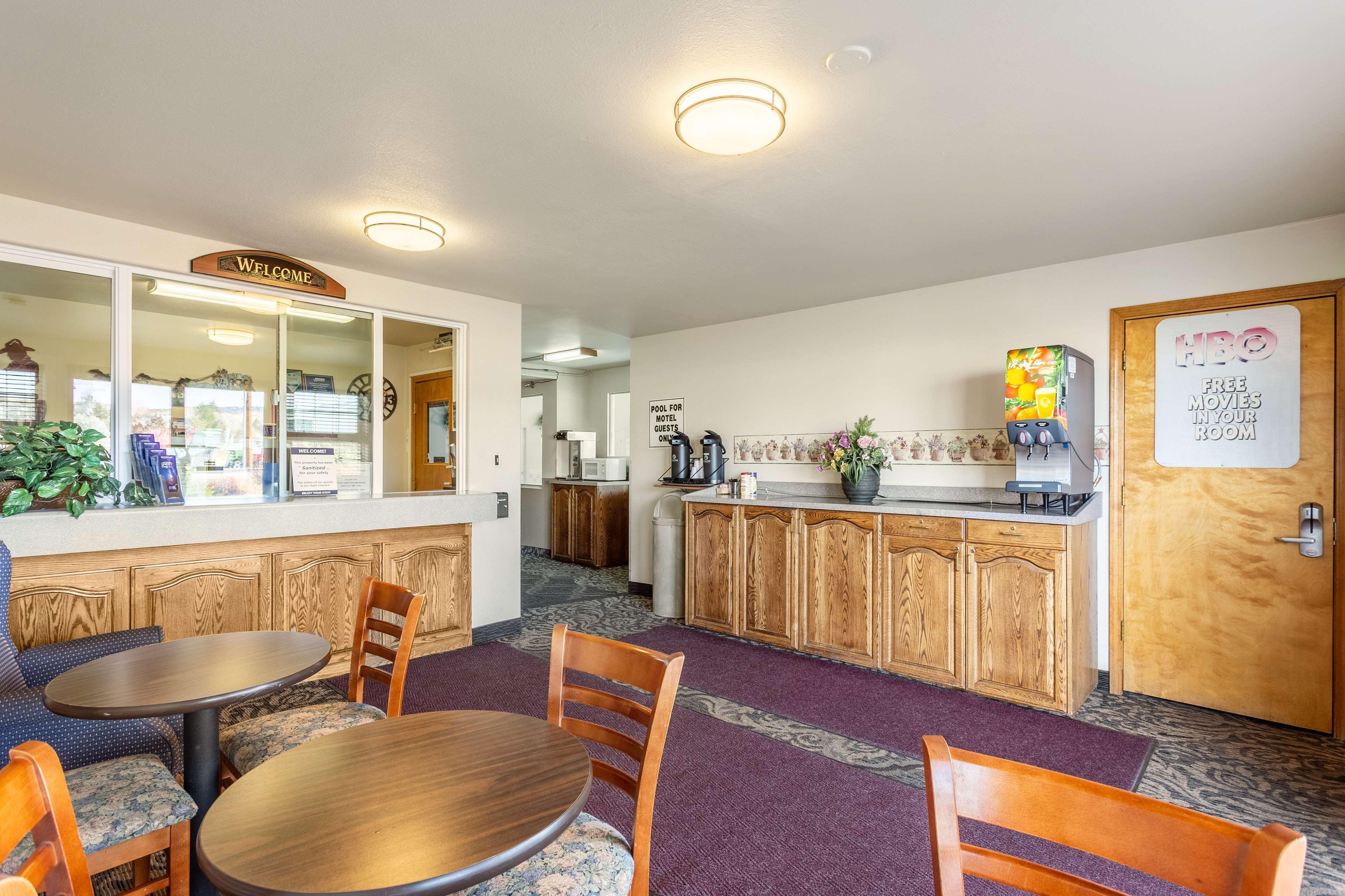 Americas Best Value Inn Burns Esterno foto