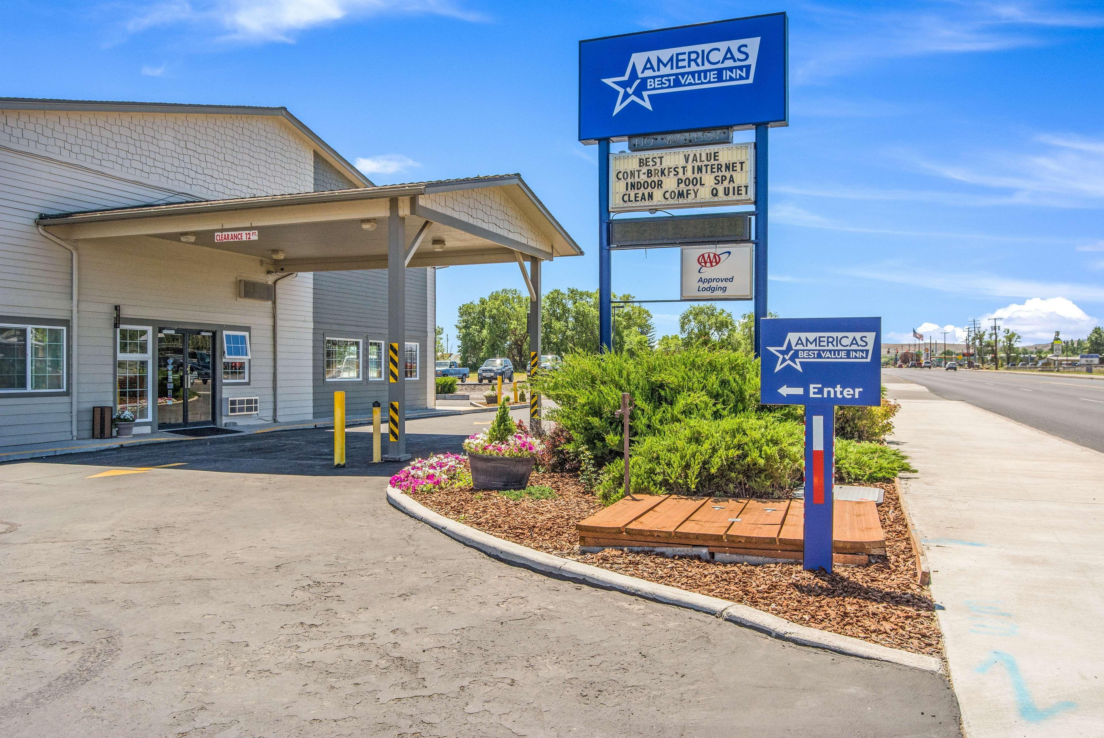 Americas Best Value Inn Burns Esterno foto