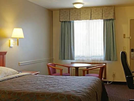 Americas Best Value Inn Burns Esterno foto
