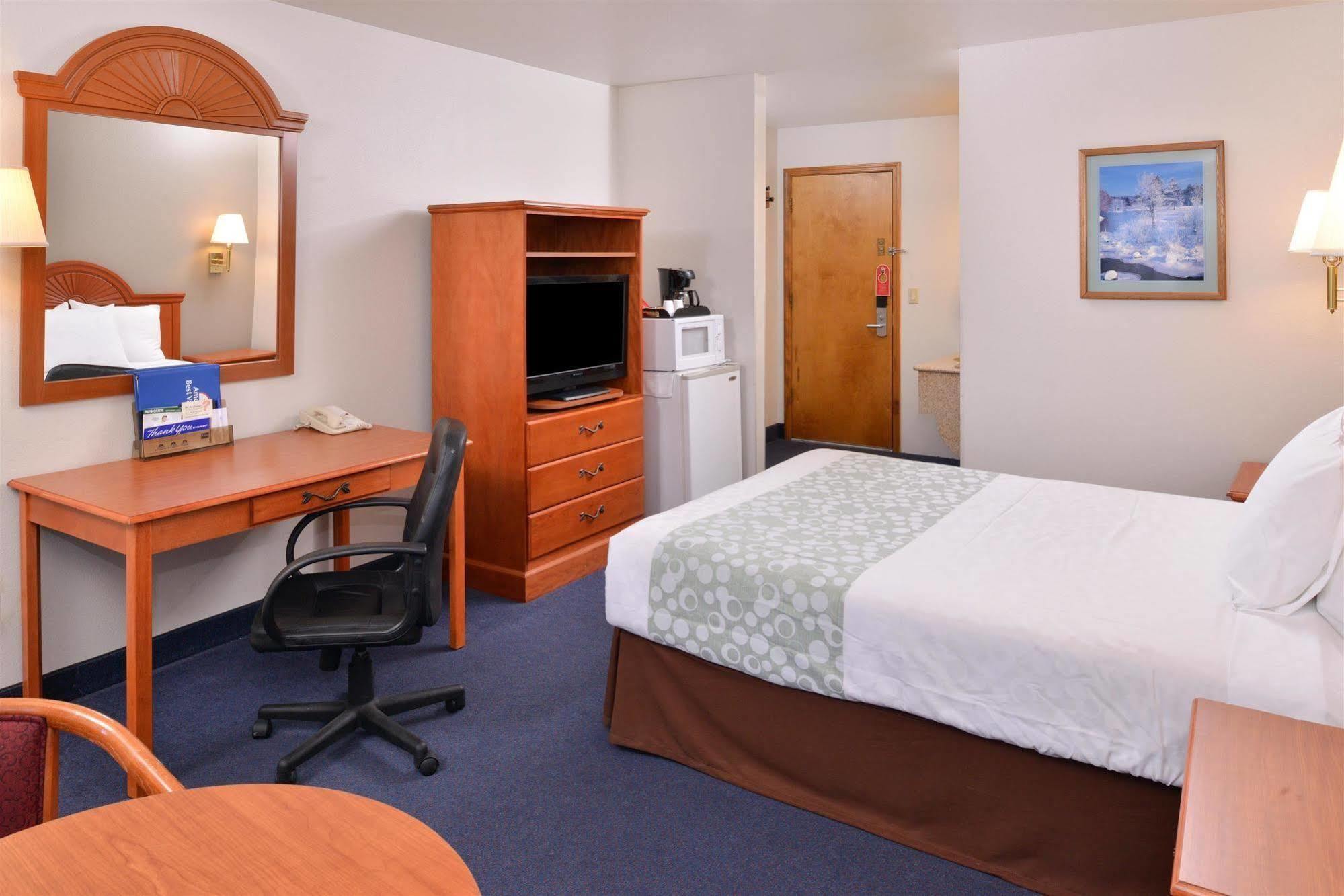 Americas Best Value Inn Burns Esterno foto